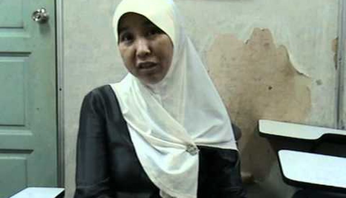 Pusat Tuisyen Rakan – Amirah’s mother
